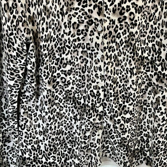 Karen Scott Size Med Cheetah Animal Print Button‎ Cardigan Sweater Office Career - Picture 3 of 9